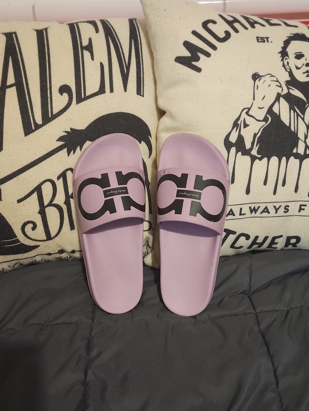 Authentic Salvatore Ferragamo Lavender Slide Sandals Size 8
